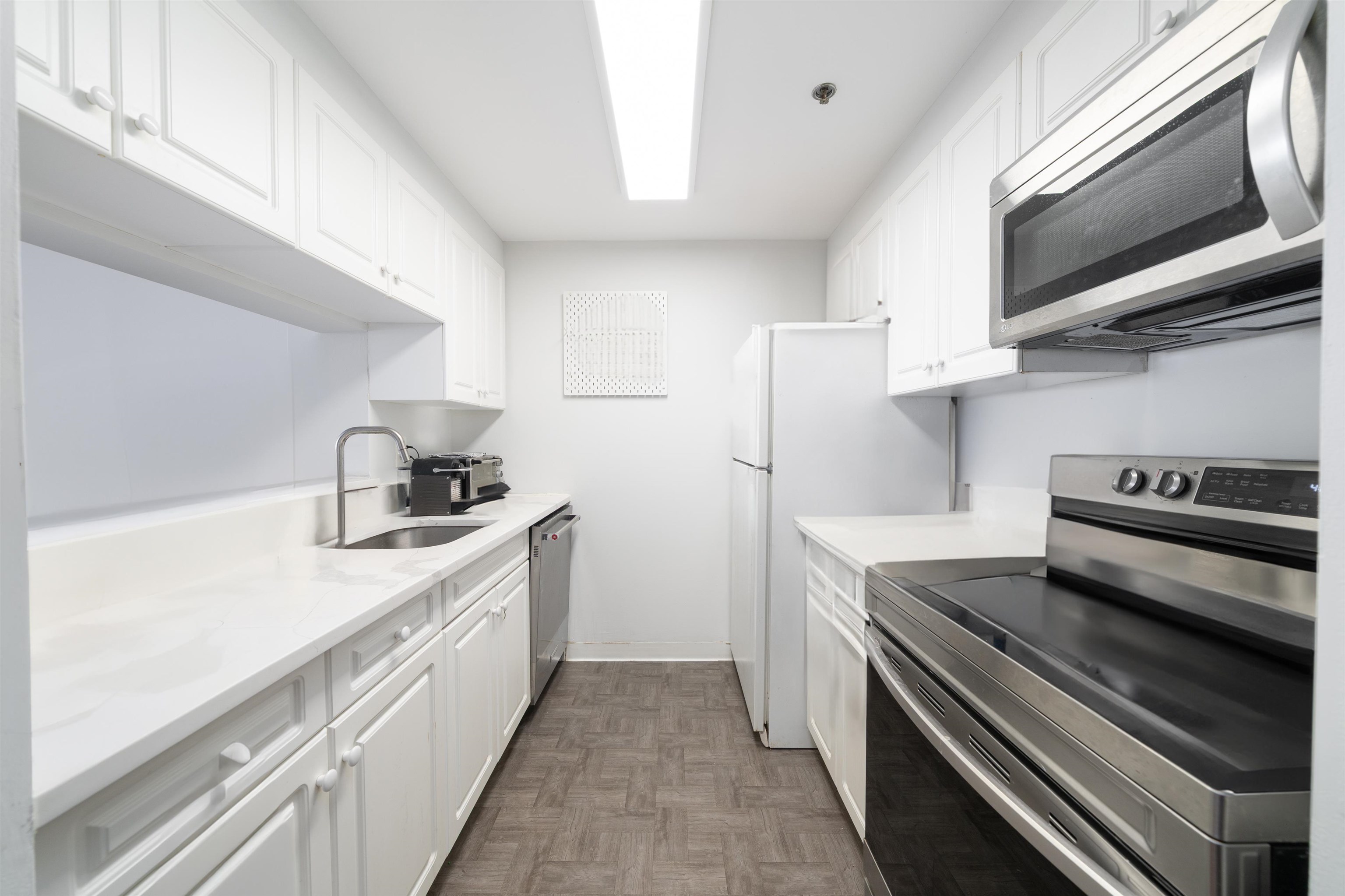 1 2nd St #710, Jersey City, New Jersey image 10