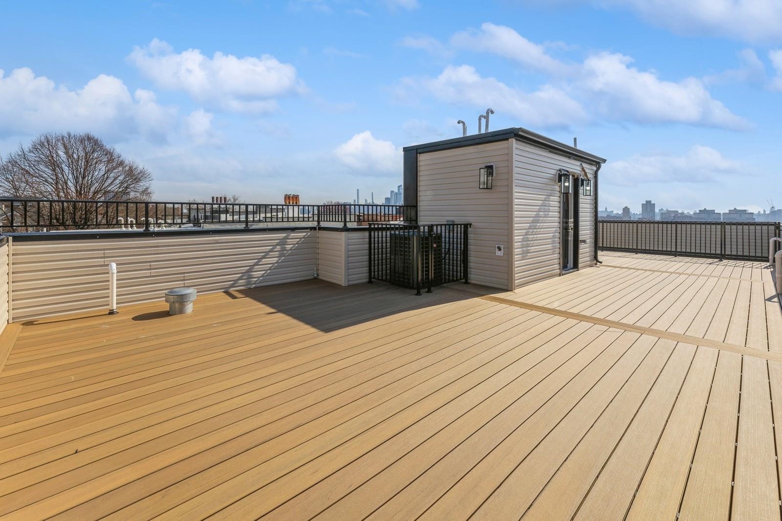 263 Ogden Ave #2, Jersey City, New Jersey image 28