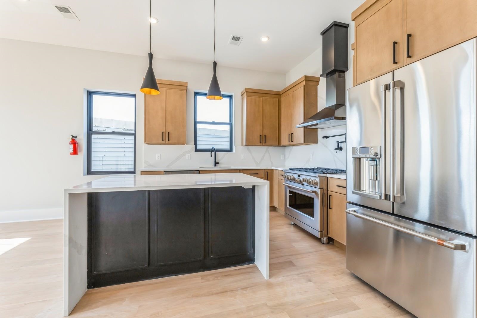 263 Ogden Ave #2, Jersey City, New Jersey image 4