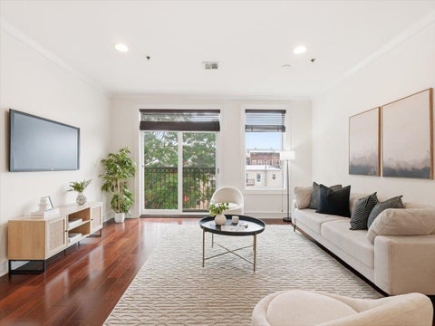 Condo For Sale - 615 Adams St #4D<br/> Hoboken, NJ 07030