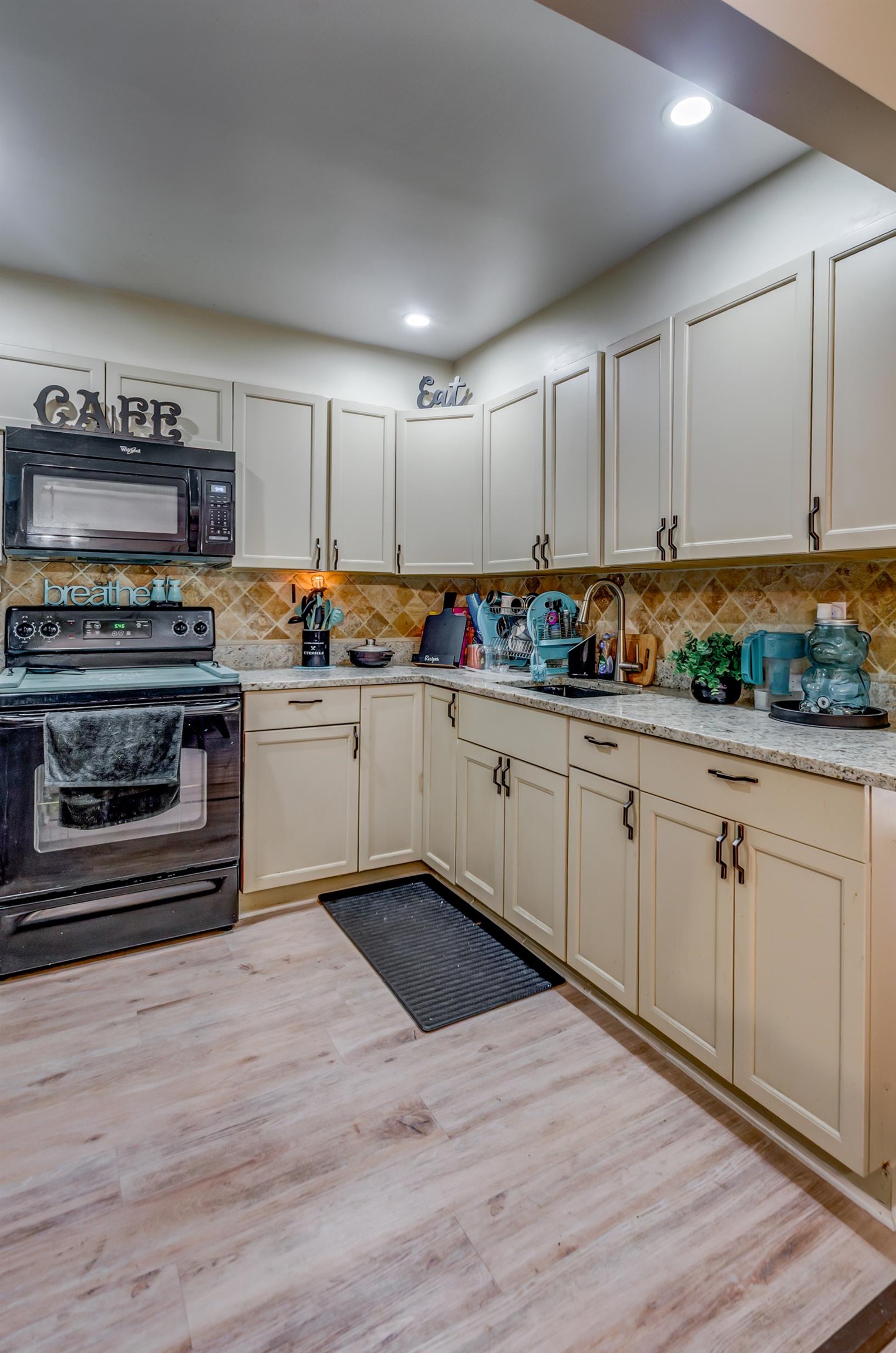 6503 Liberty Ave #E3, North Bergen, New Jersey image 9