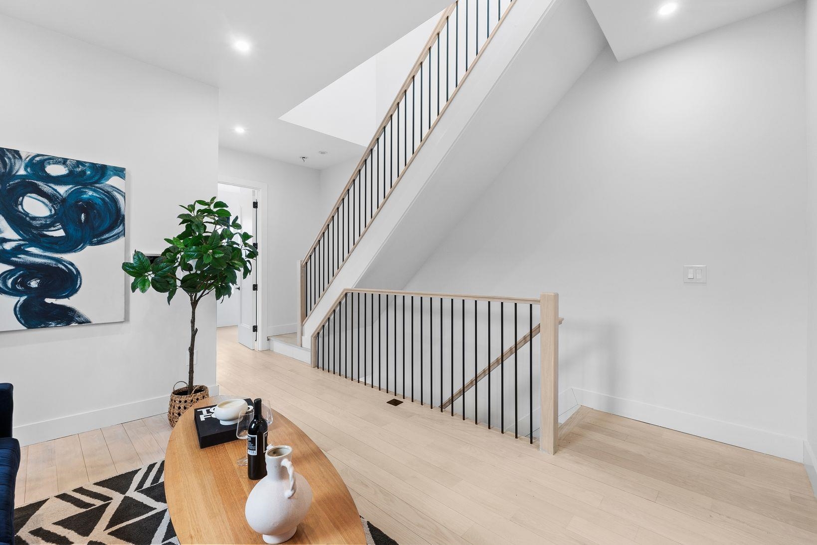 81 Astor Pl, Jersey City, New Jersey image 27