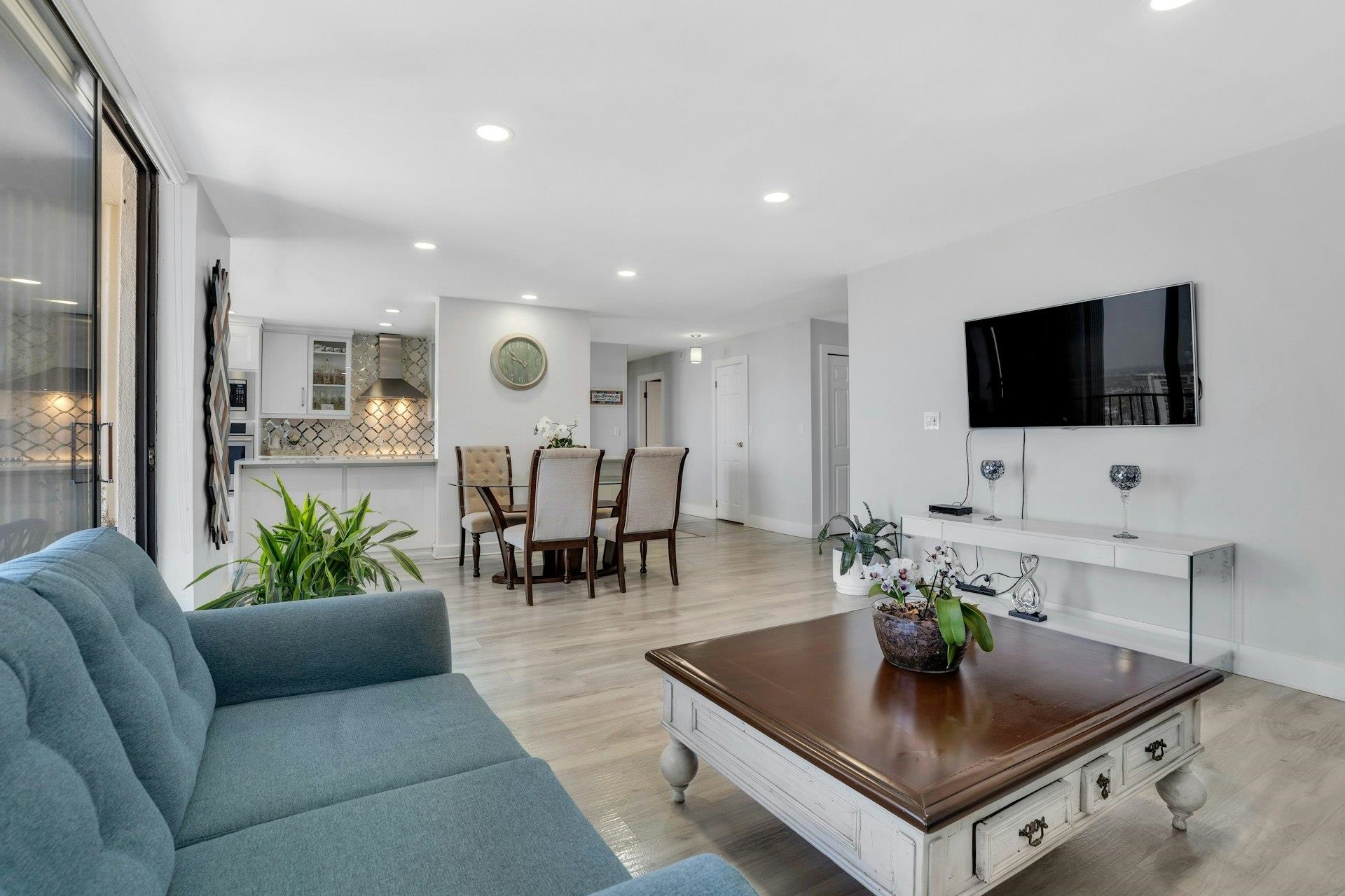 200 Winston Dr #2502, Cliffside Park, New Jersey image 3