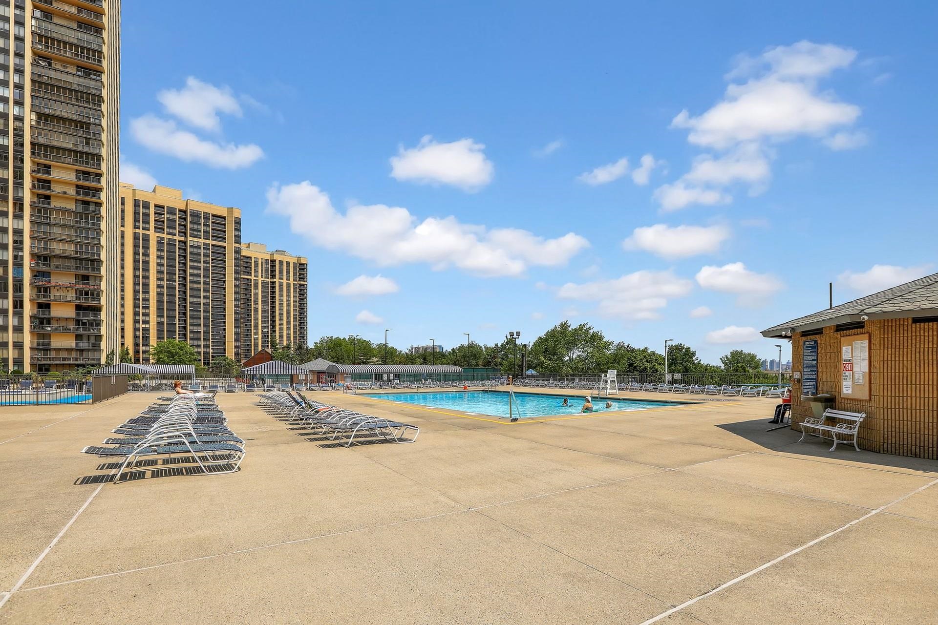 200 Winston Dr #2502, Cliffside Park, New Jersey image 25