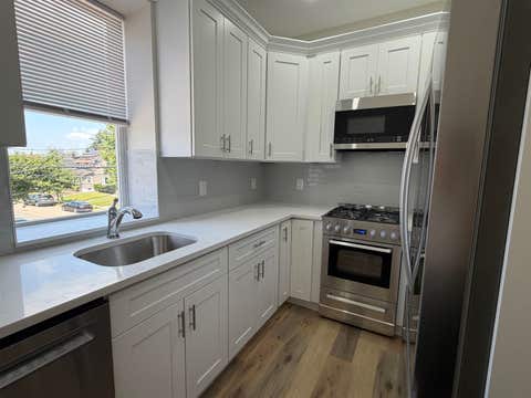 Multifamily For Rent - 49 Summit Ave #2<br/> Lyndhurst, NJ 07071