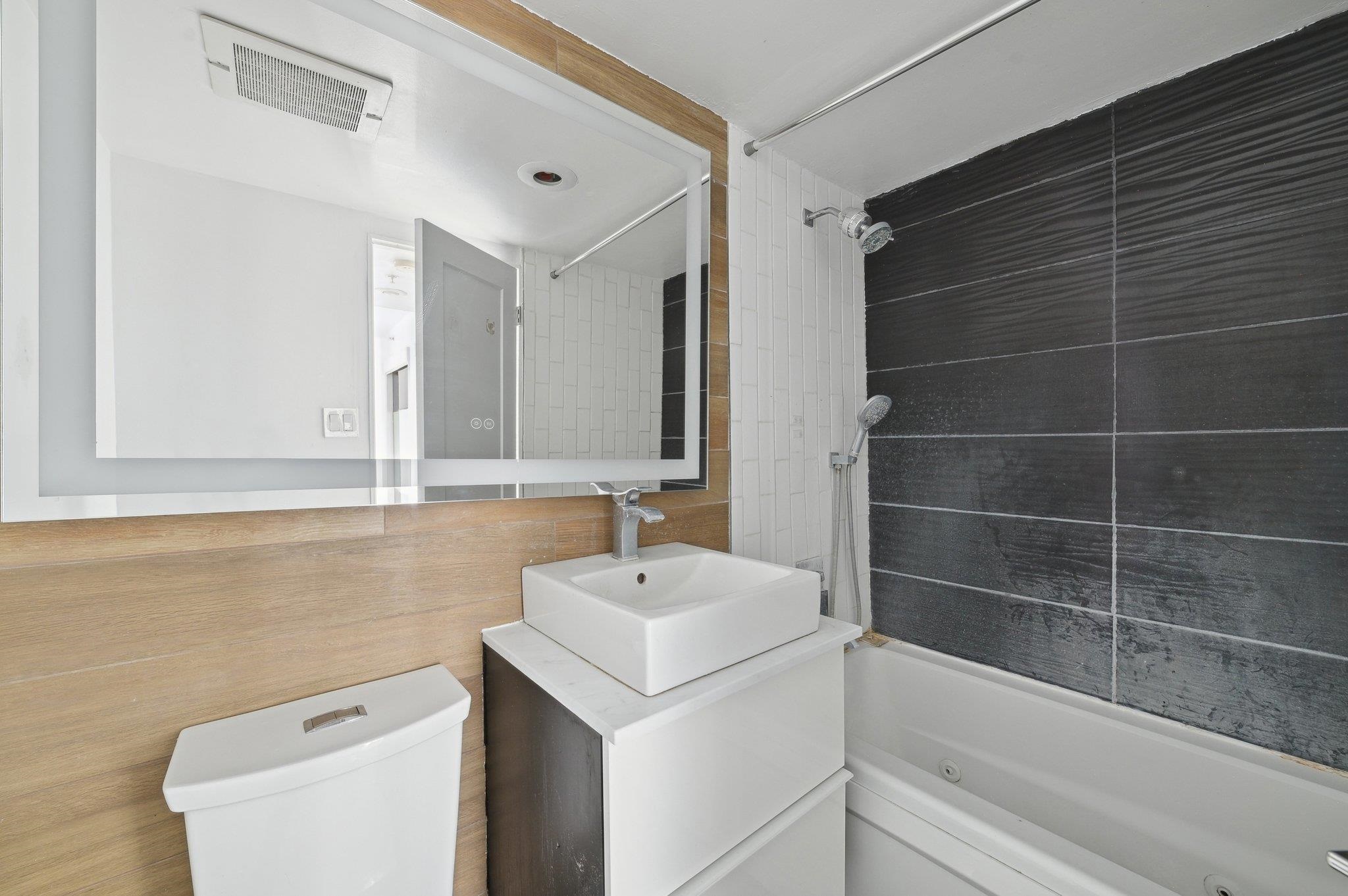 60 Parkway Dr #10F, East Orange, New Jersey image 15