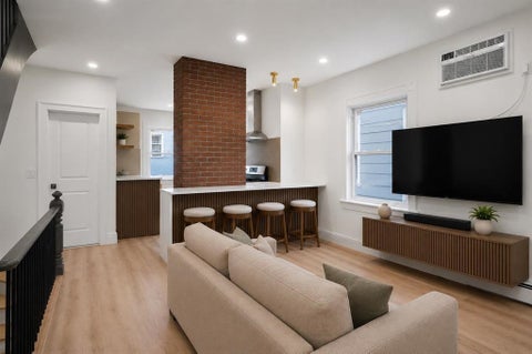 Multifamily For Rent - 32 Storms Ave #B<br/> Hudson County, Jersey City, NJ 07306