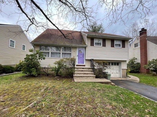 70 BEVERLY RD, BLOOMFIELD, NJ 07003 - Image 827e6d725a6f101bbd9f8ed0ee76022a/4182481237