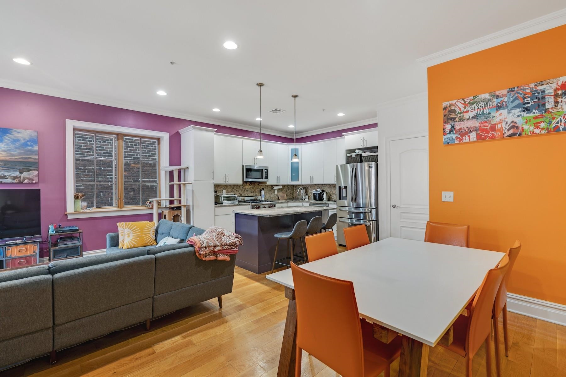 827 Bloomfield St #300, Hoboken, New Jersey image 3