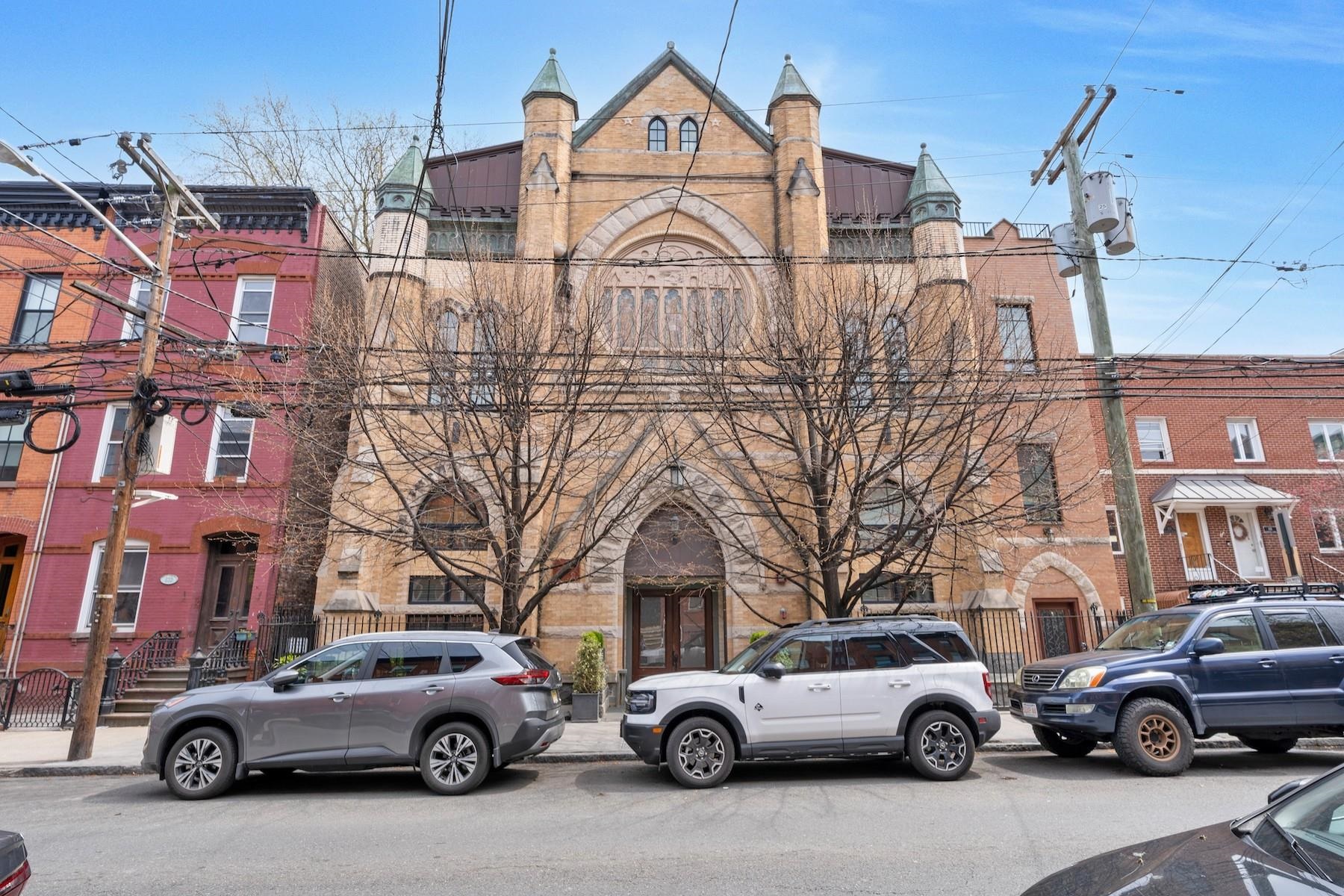 827 Bloomfield St #300, Hoboken, New Jersey image 1