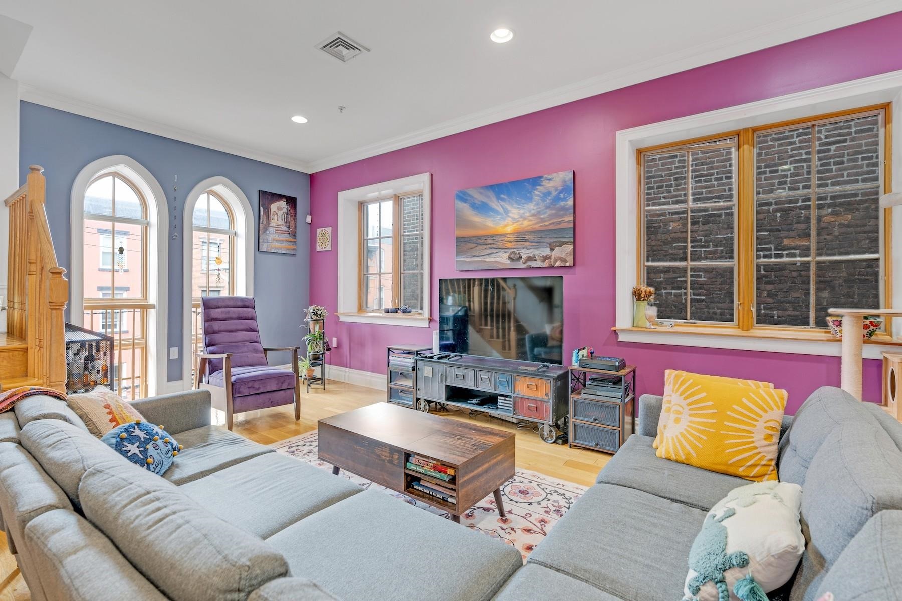 827 Bloomfield St #300, Hoboken, New Jersey image 5