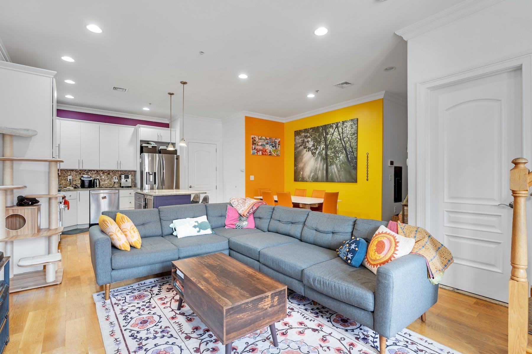 827 Bloomfield St #300, Hoboken, New Jersey image 7