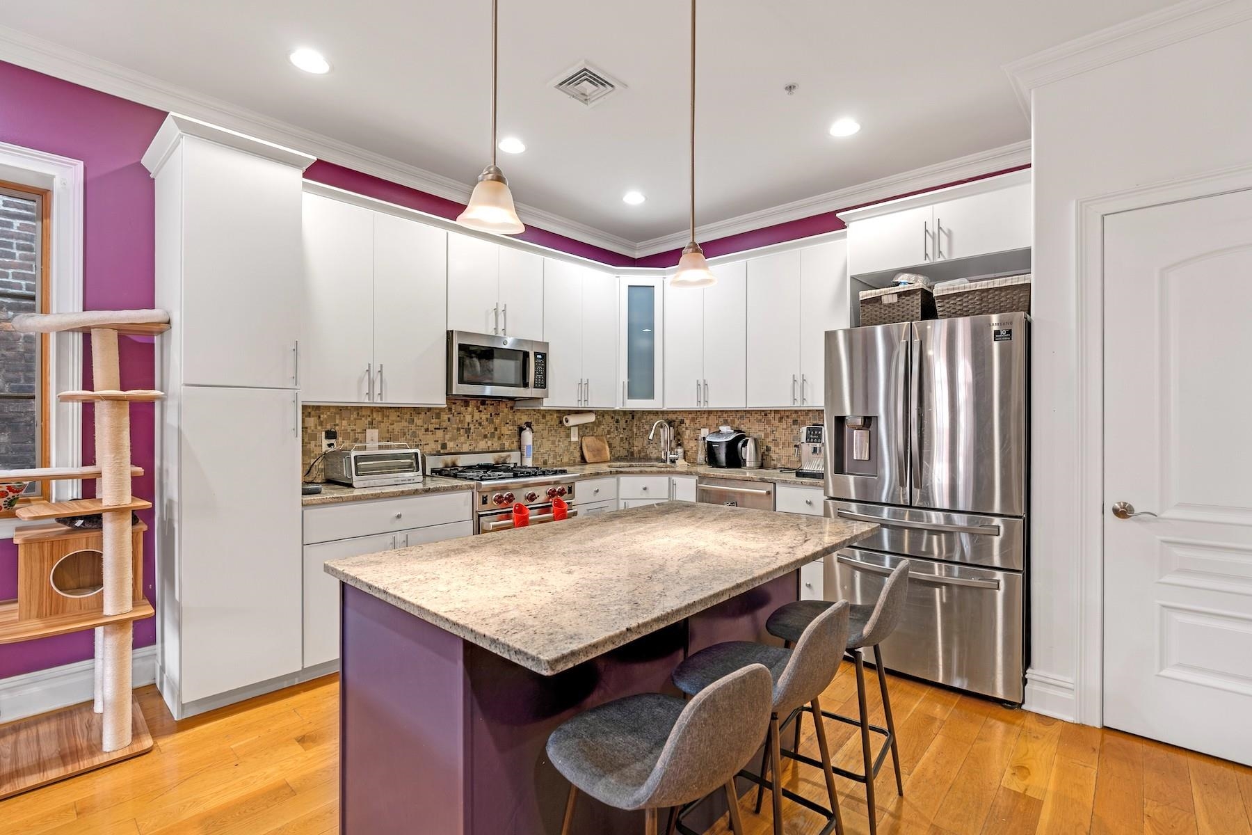 827 Bloomfield St #300, Hoboken, New Jersey image 4