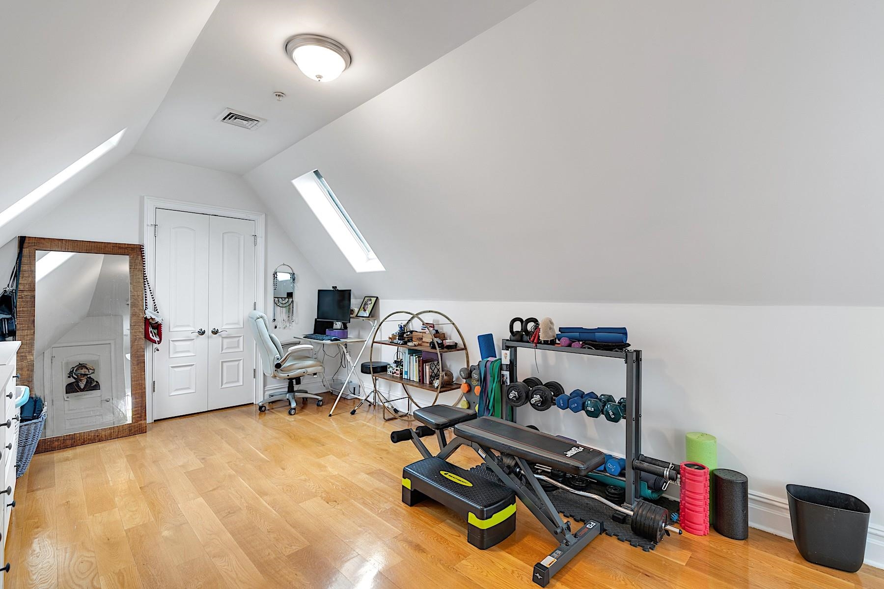 827 Bloomfield St #300, Hoboken, New Jersey image 16