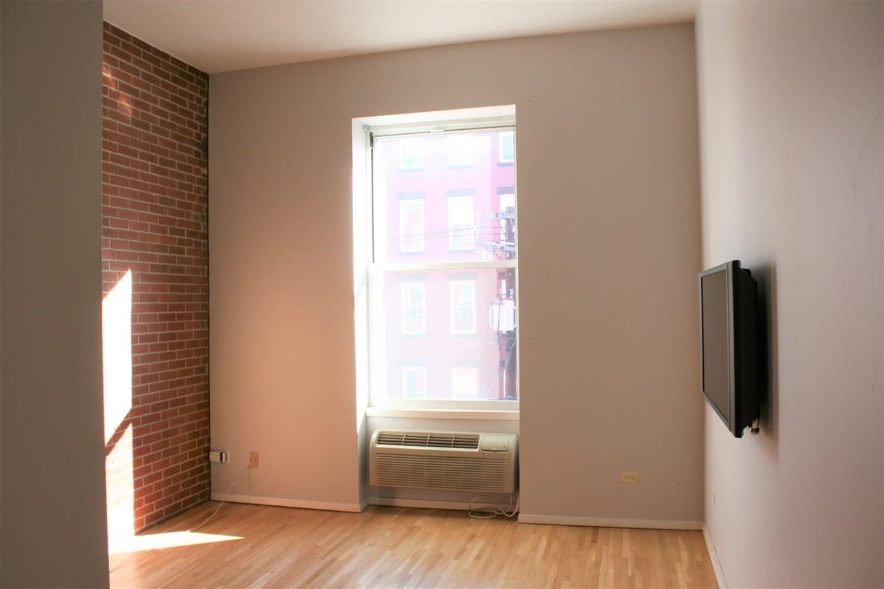 222 Grand St #2G, Hoboken, New Jersey image 5