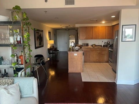 Homes For Rent - 102 York St #8<br/> Jersey City, NJ 07032