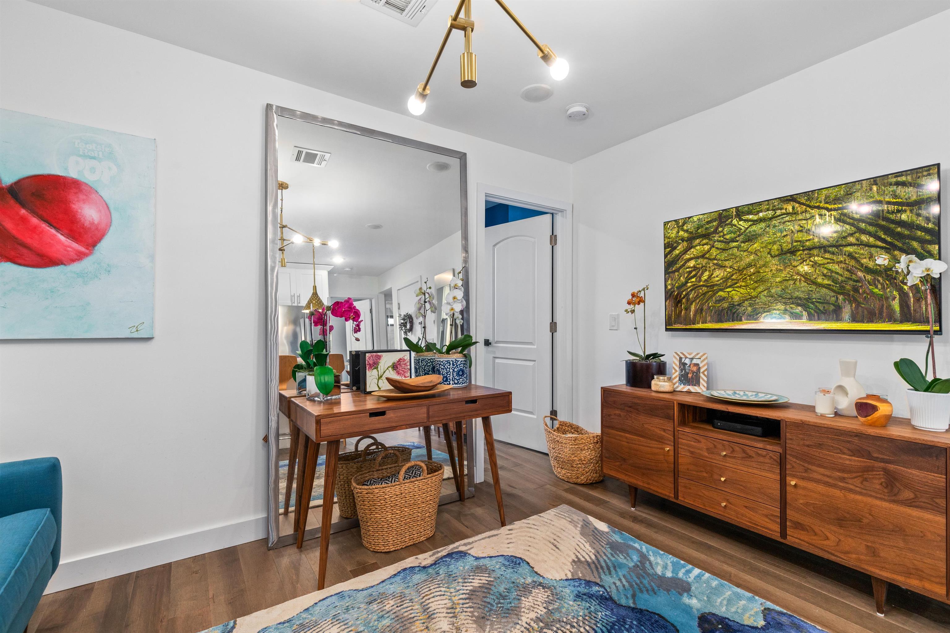 41 BEACON AVE 2