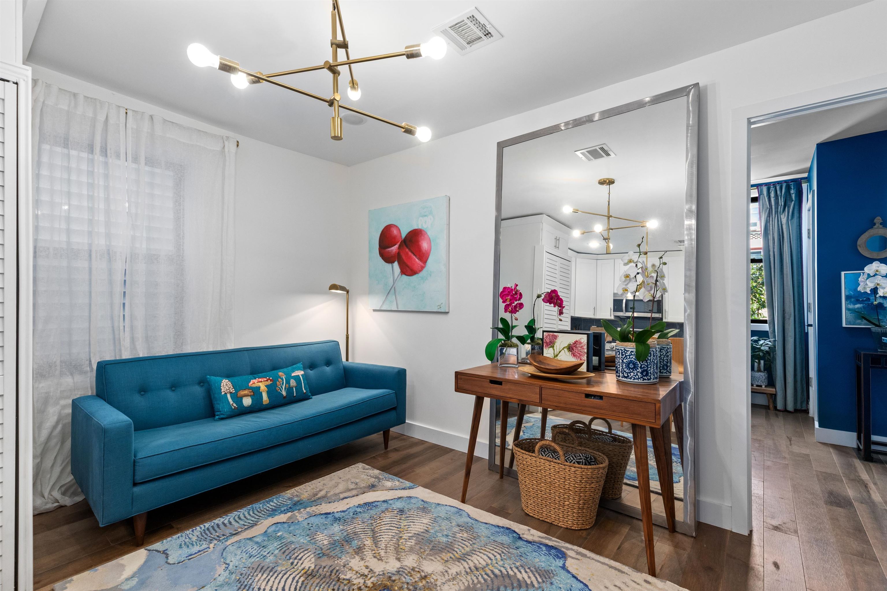 41 BEACON AVE 2