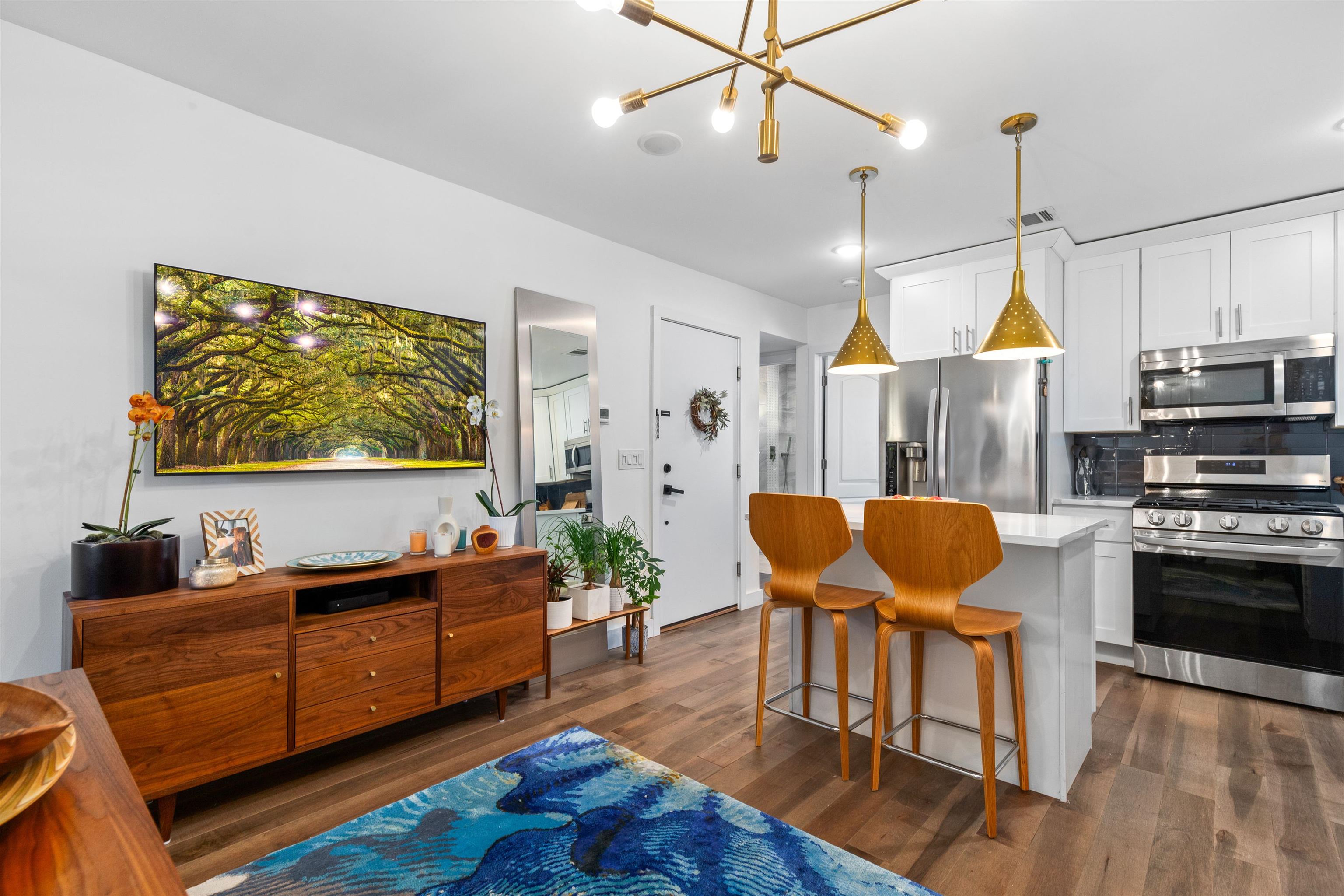 41 BEACON AVE 2