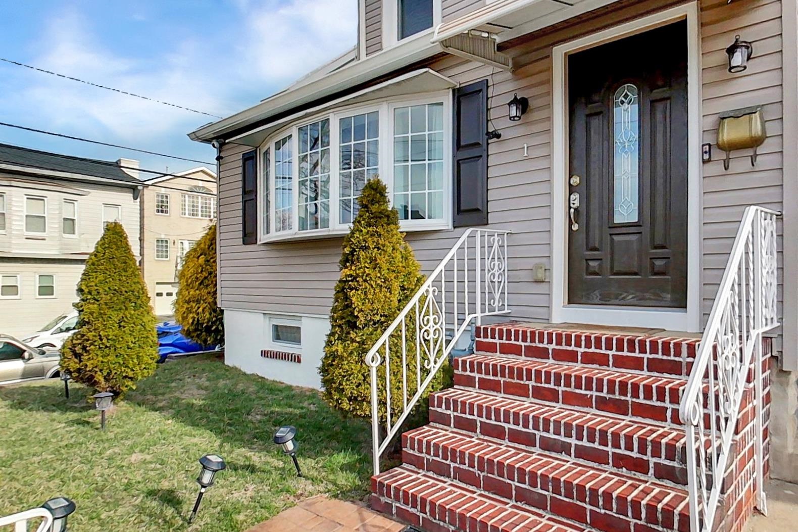 1 Pine St, Kearny, New Jersey image 2