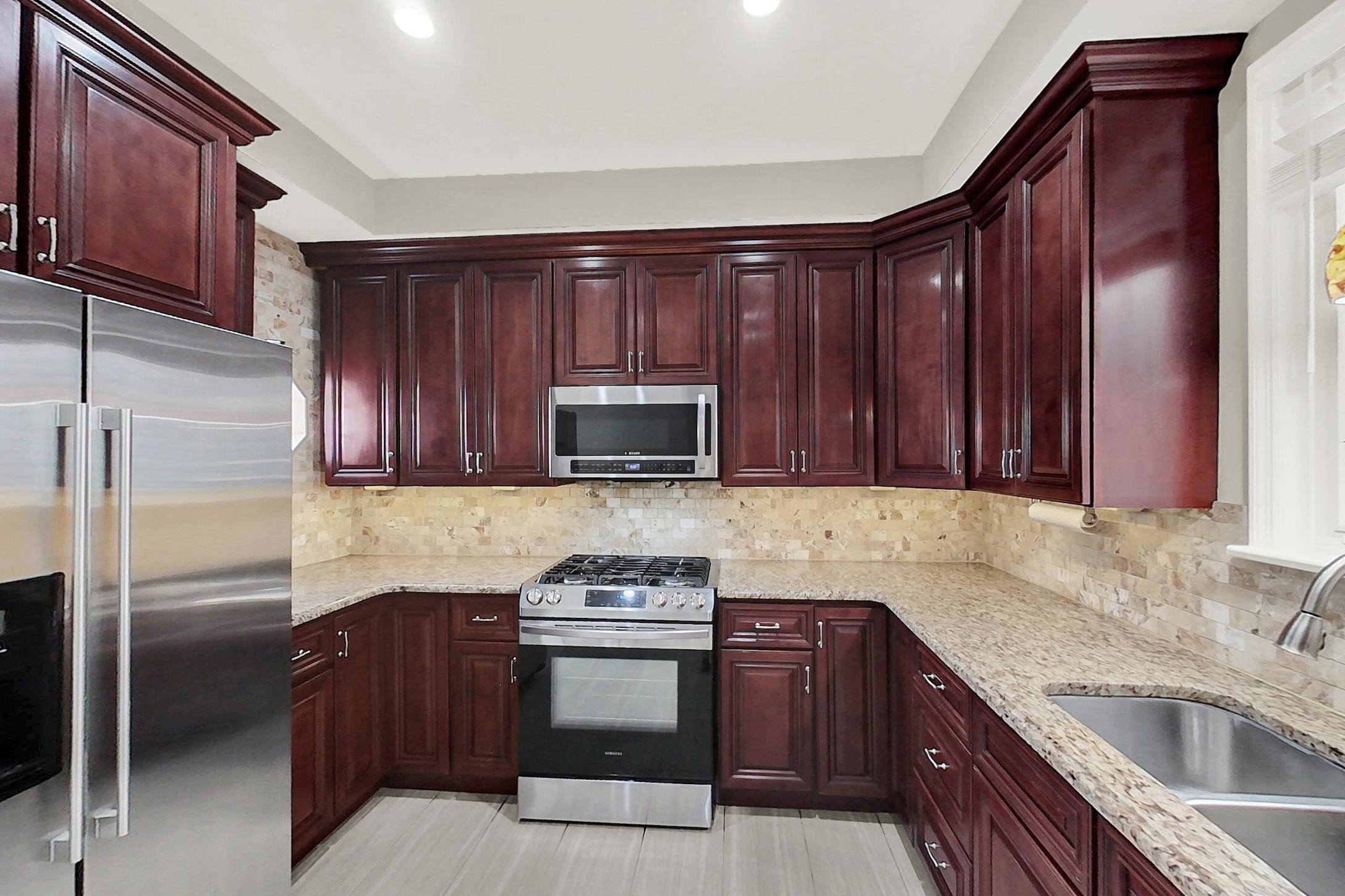 1 Pine St, Kearny, New Jersey image 23