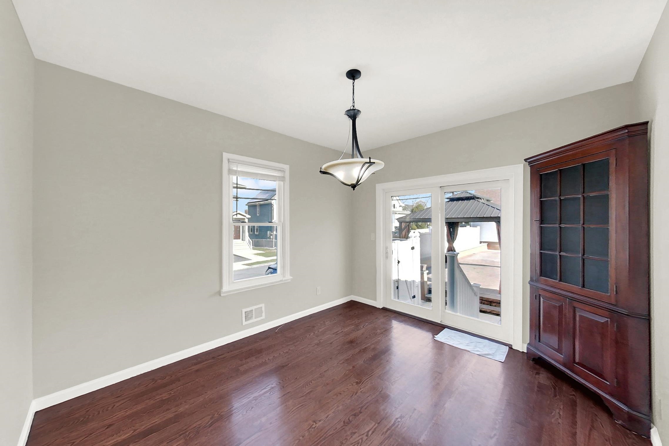 1 Pine St, Kearny, New Jersey image 19