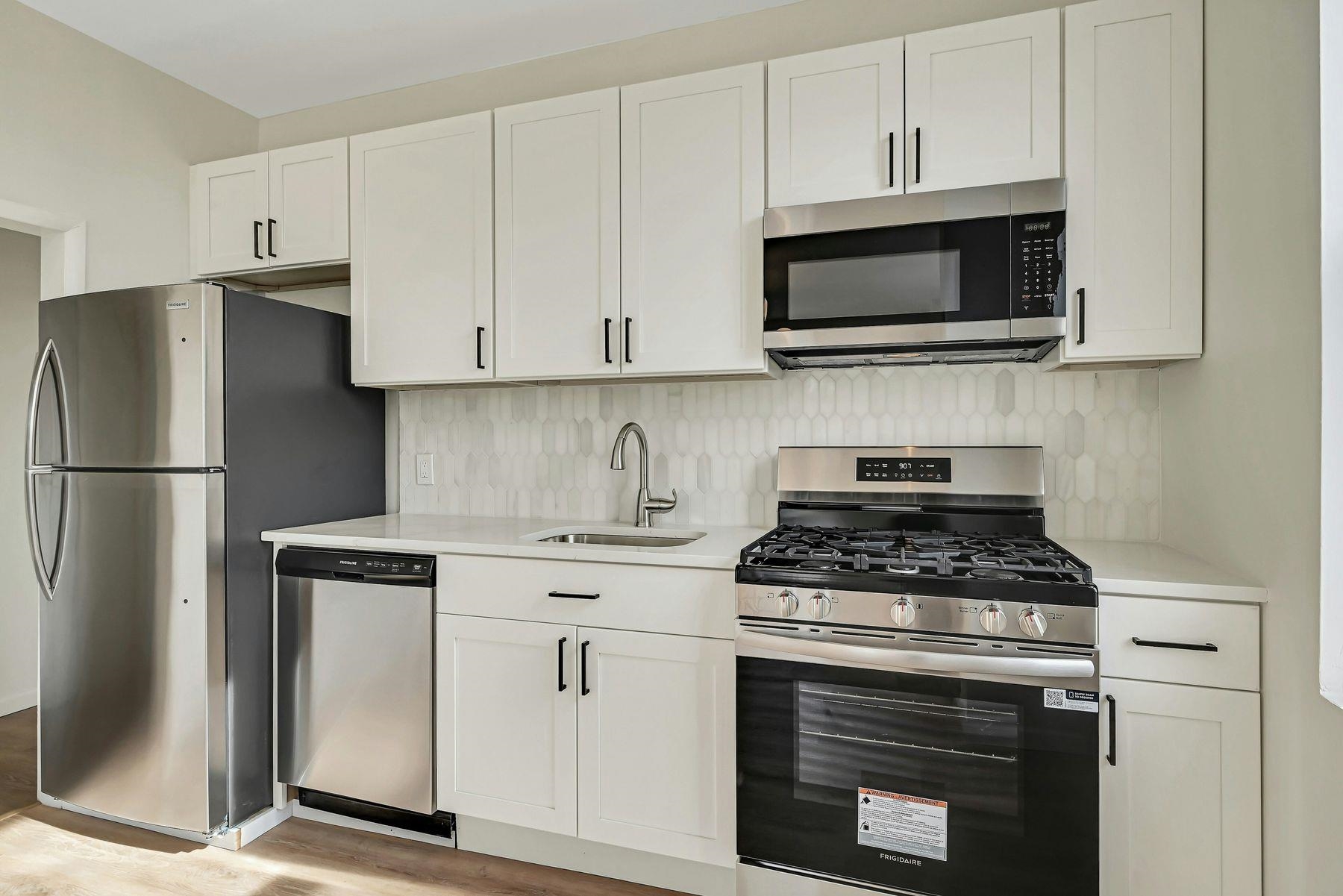 7505 PALISADE AVE 201