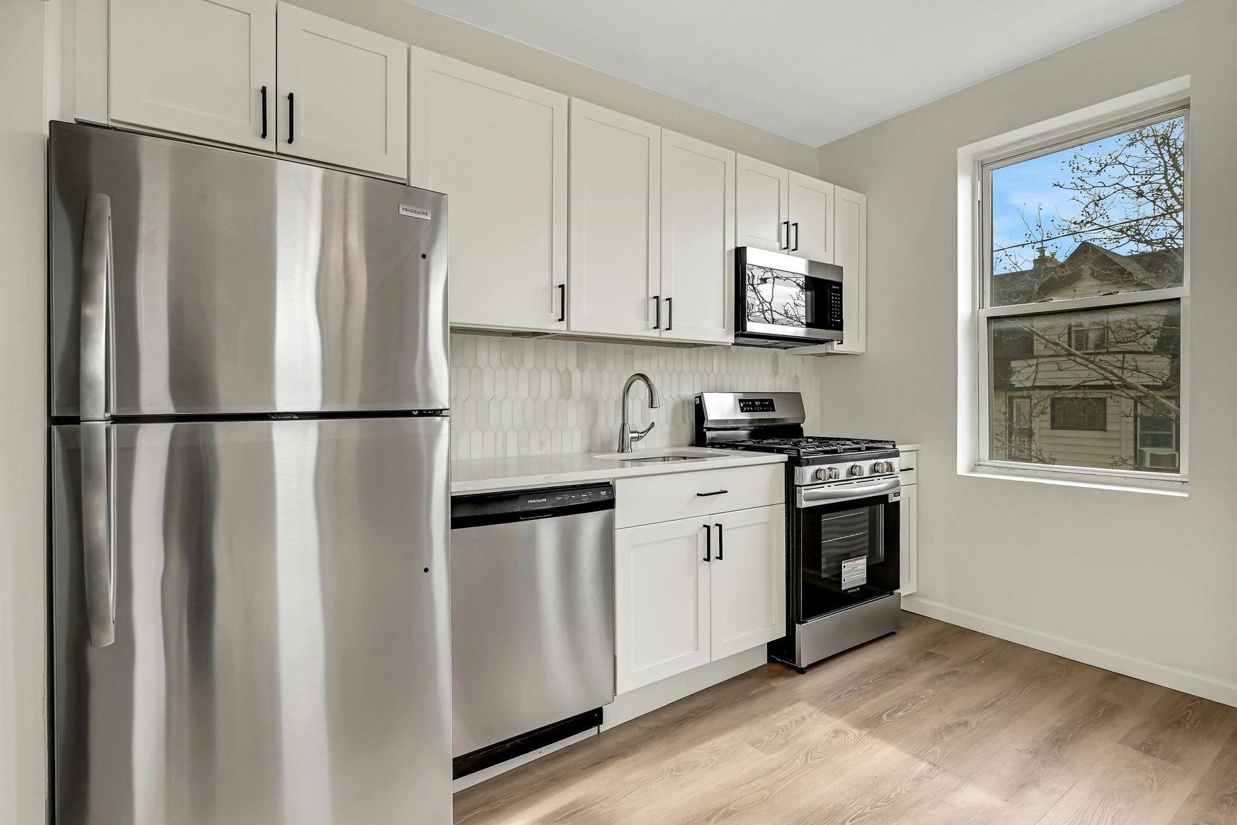 7505 PALISADE AVE 201