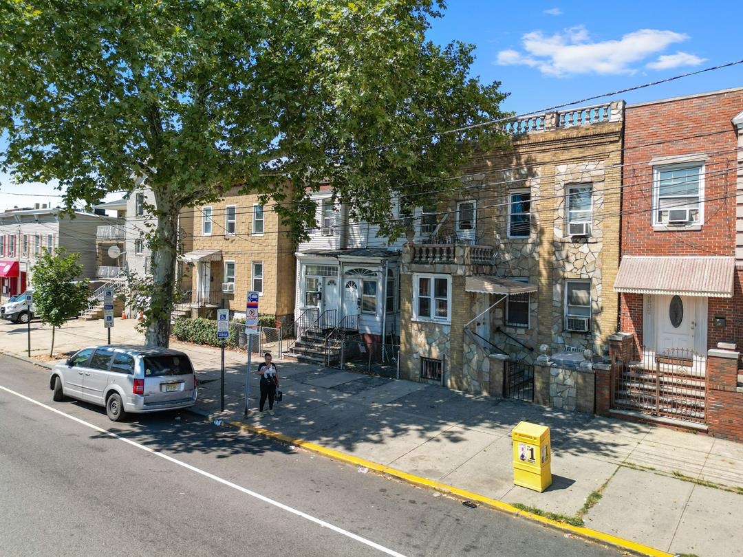 3631 John F Kennedy Blvd, Jersey City, New Jersey image 2