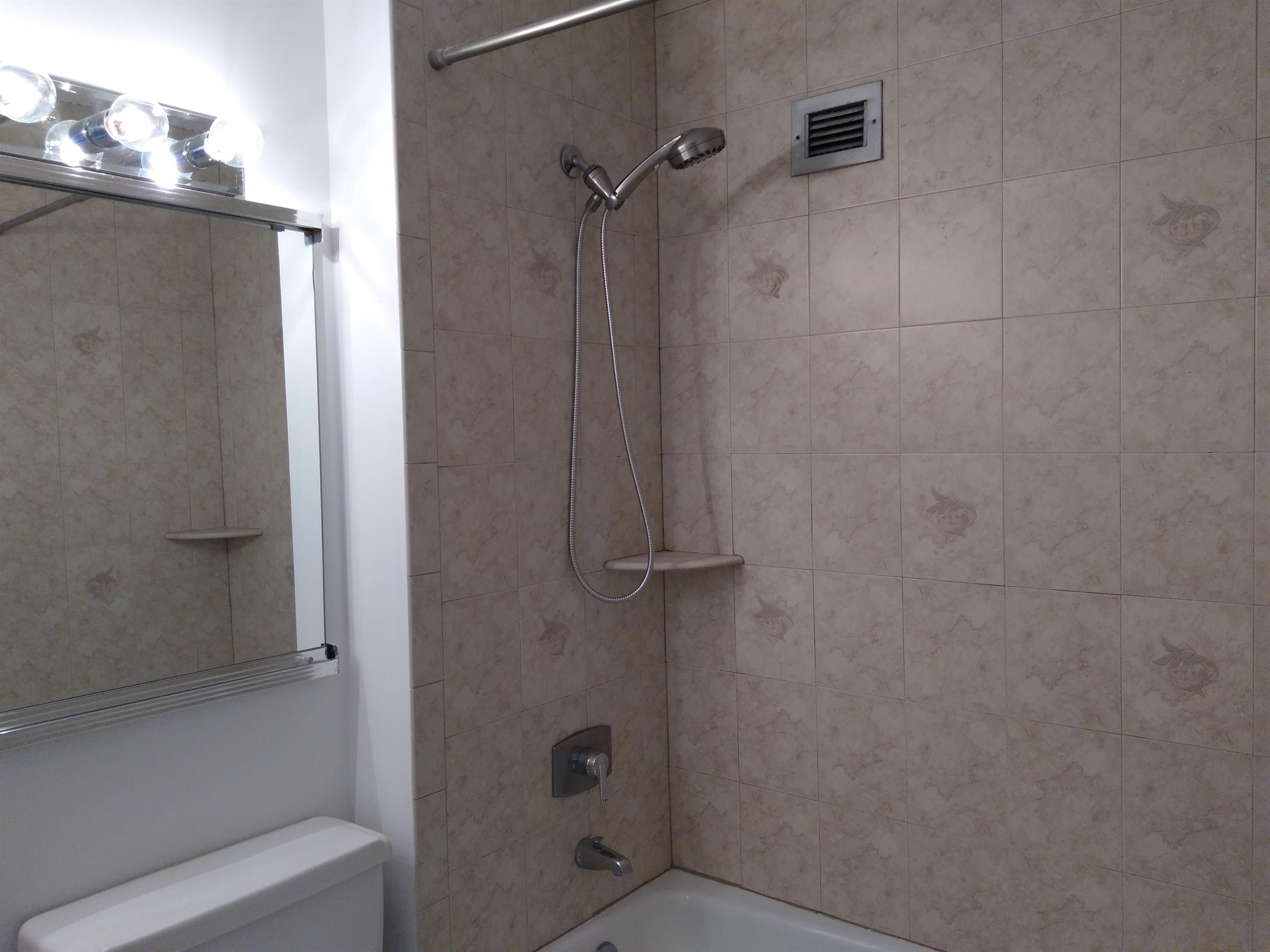 7002 Blvd East #33L, Guttenberg, New Jersey image 12
