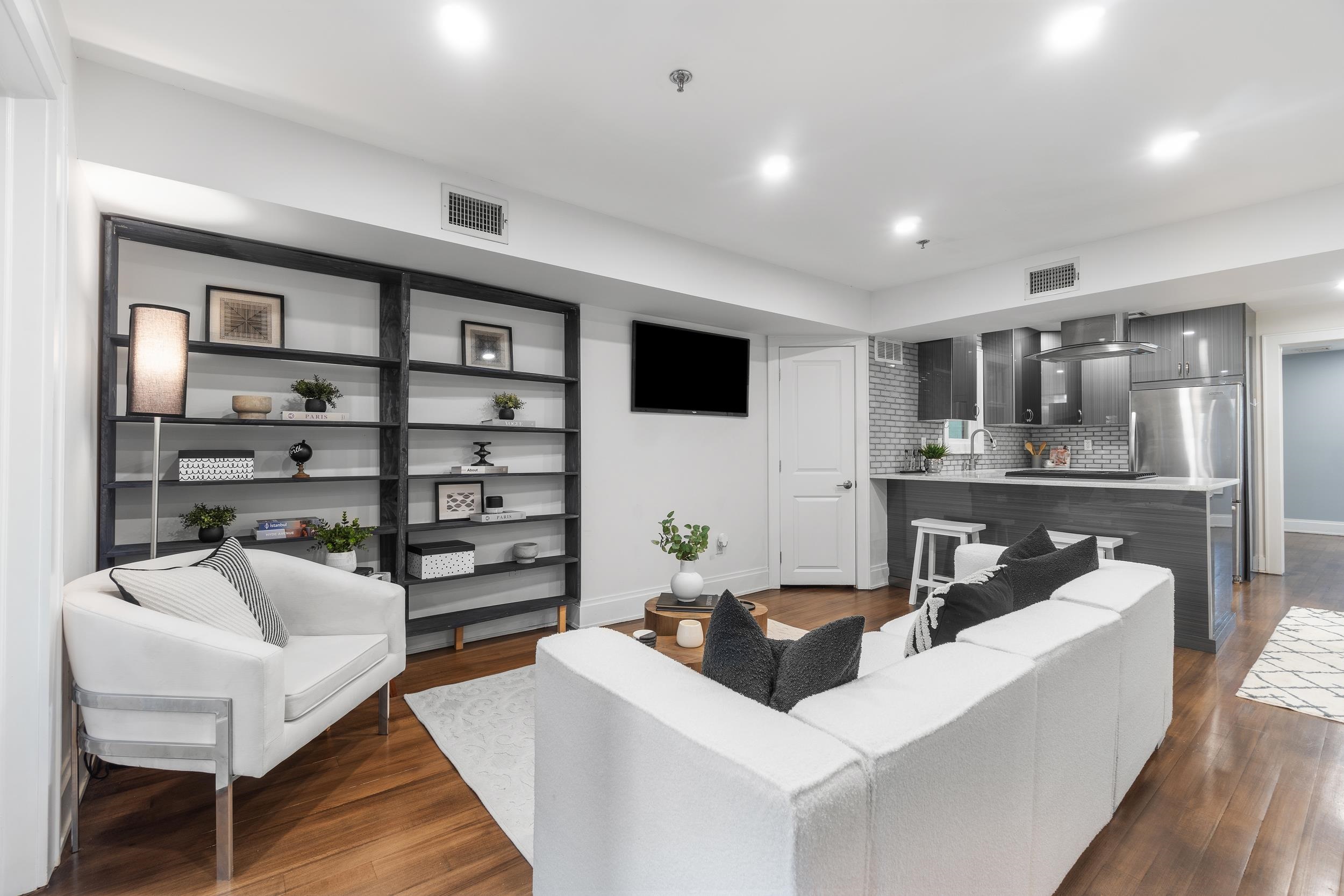 12 Bright St #3, Jersey City, New Jersey image 4