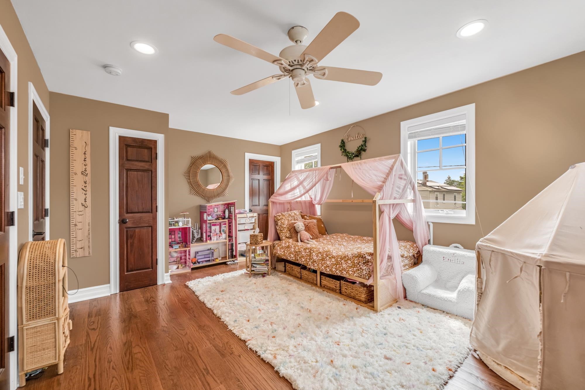 52 Woodward St, Saddle Brook, New Jersey image 24
