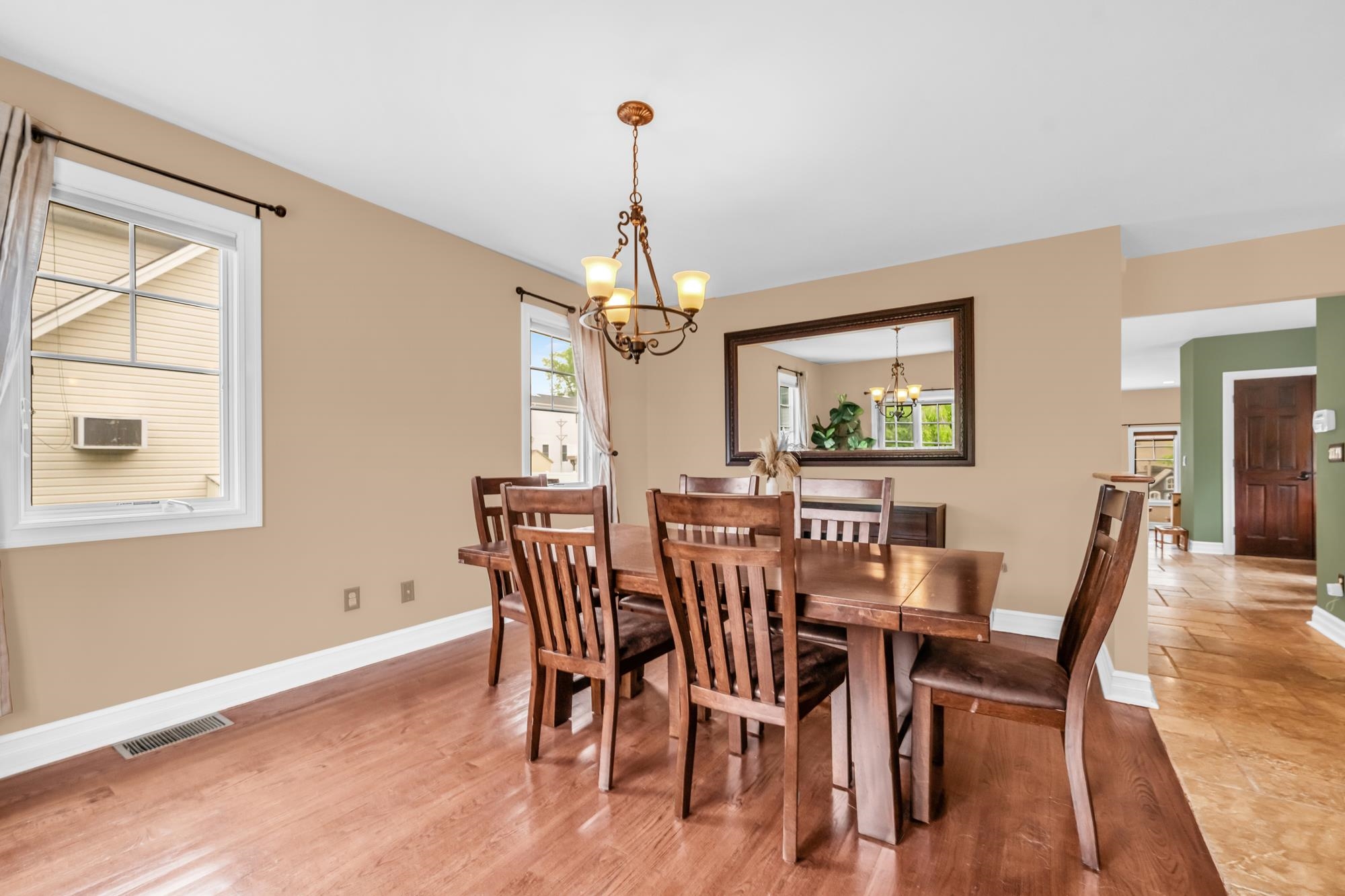 52 Woodward St, Saddle Brook, New Jersey image 14