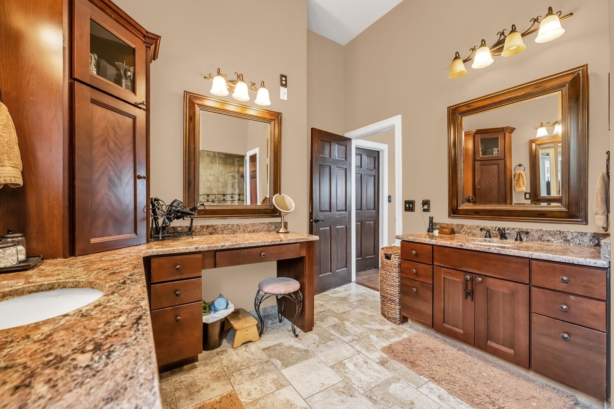 52 Woodward St, Saddle Brook, New Jersey image 21