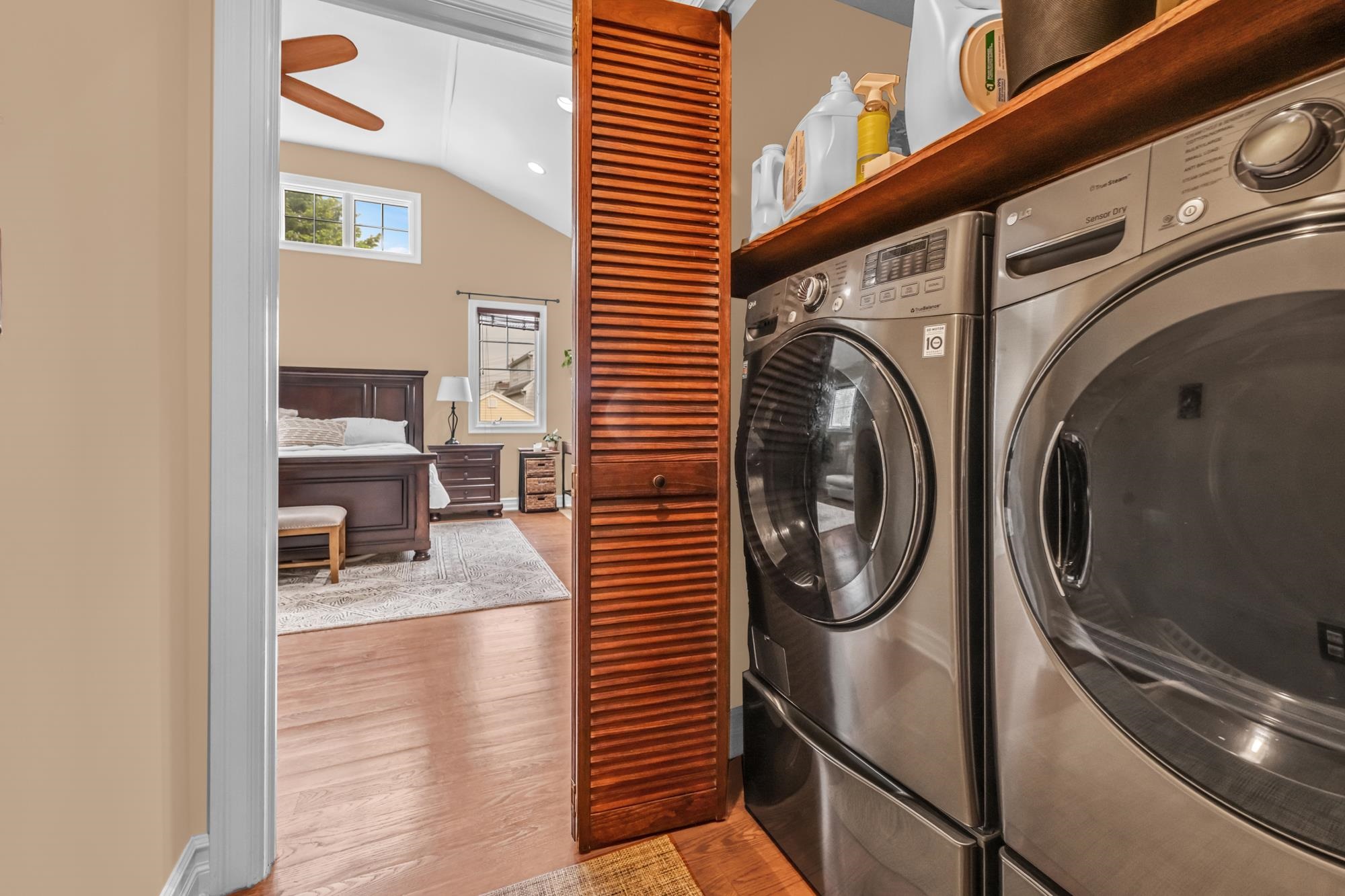 52 Woodward St, Saddle Brook, New Jersey image 31