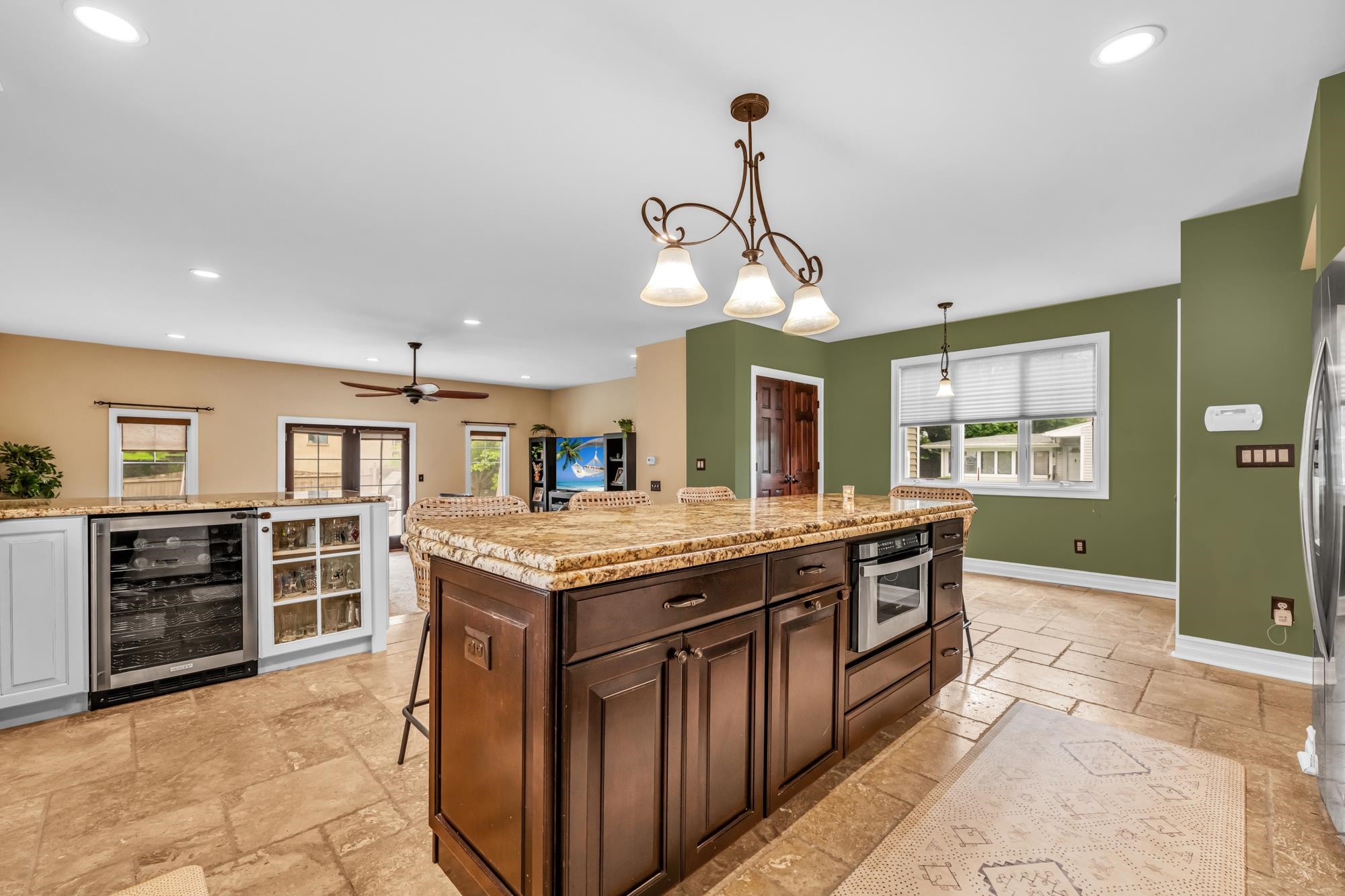 52 Woodward St, Saddle Brook, New Jersey image 6
