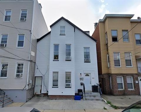 Featured picture for the property 260000792