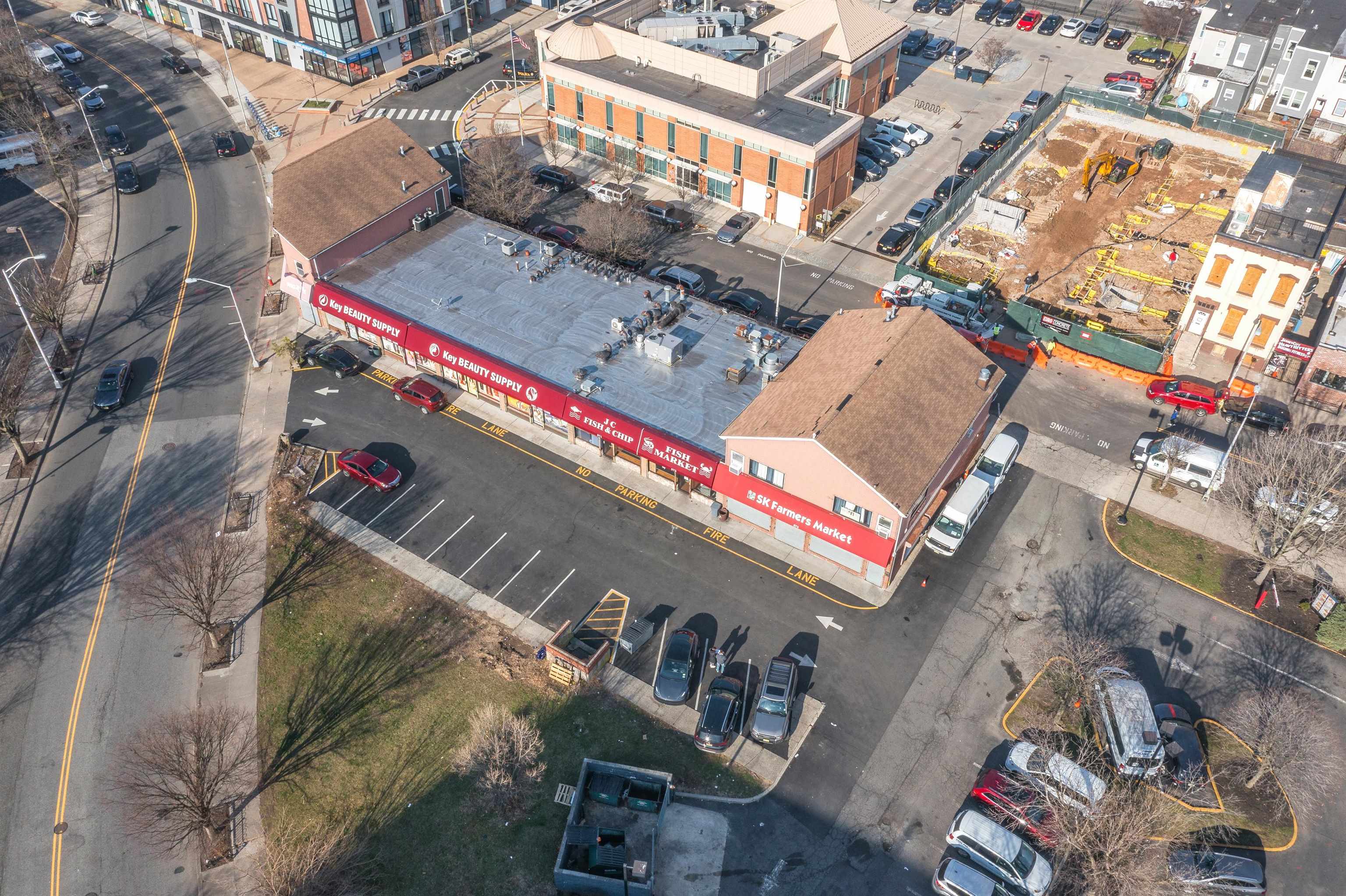 571-575 MARTIN LUTHER KING JR DR