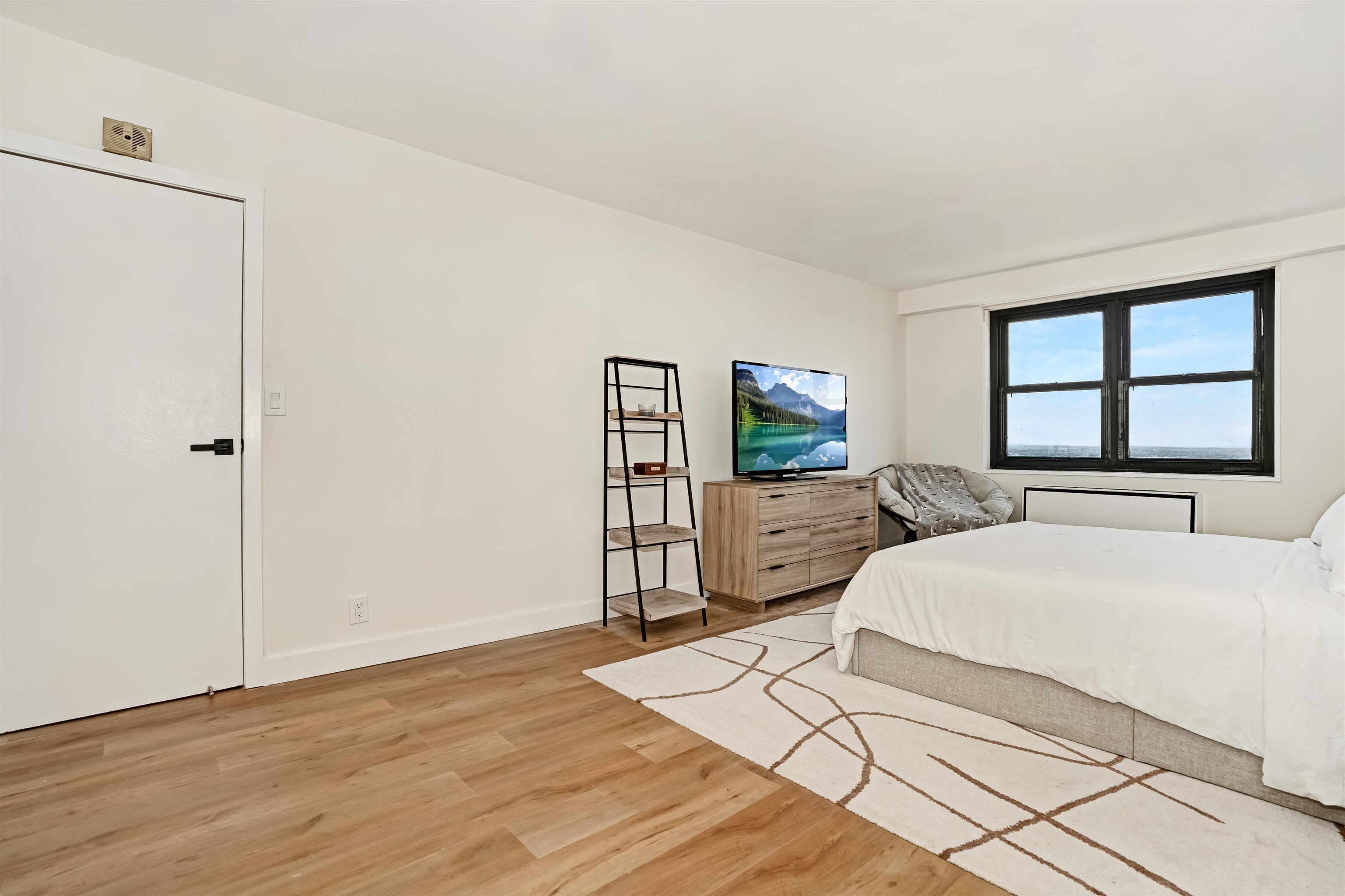 7855 Blvd East #29L, North Bergen, New Jersey image 17