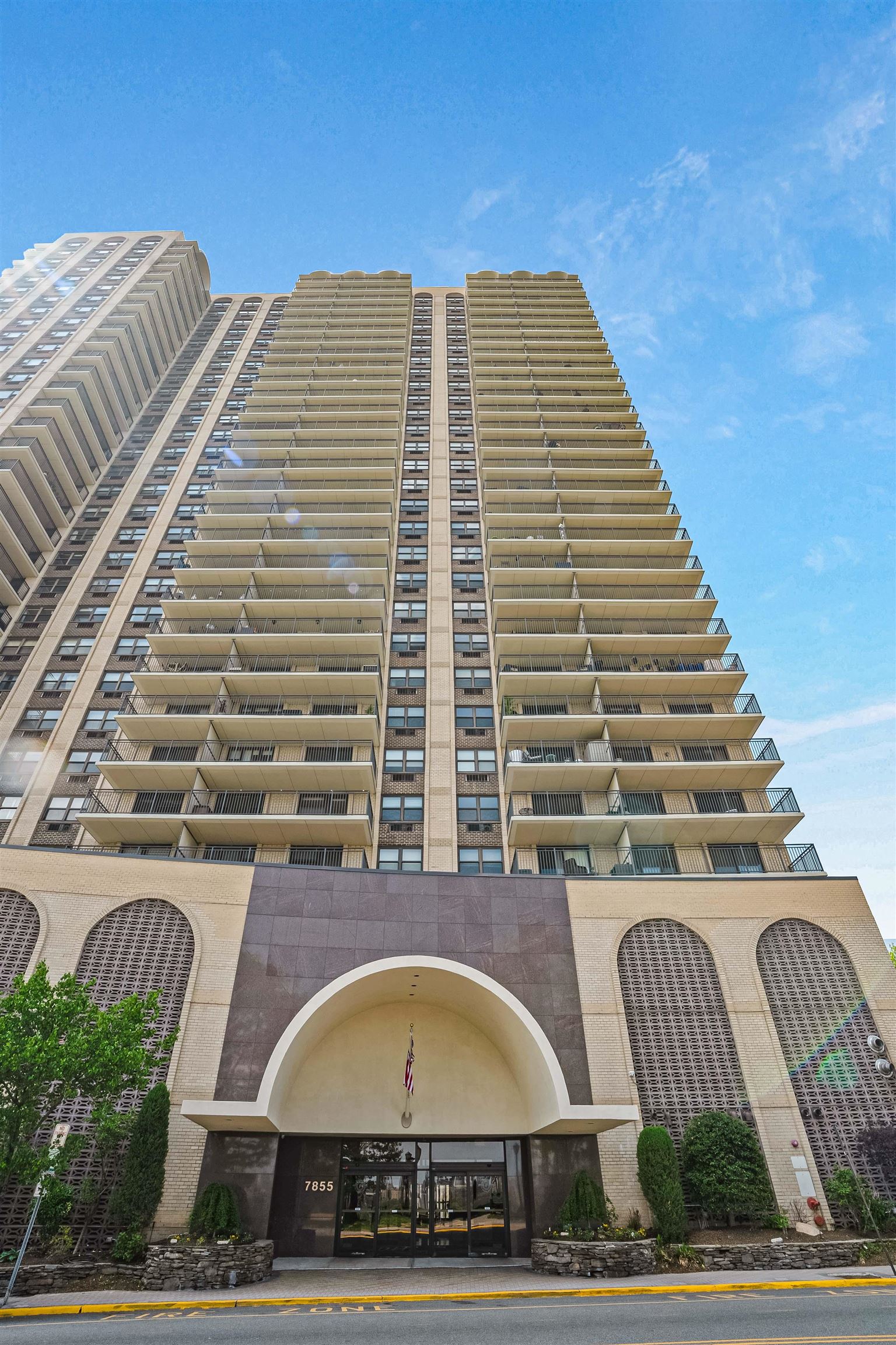 7855 Blvd East #29L, North Bergen, New Jersey image 24