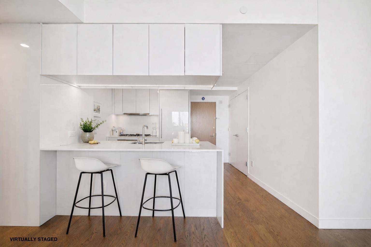 Search Homes 2 99 HUDSON ST 2607