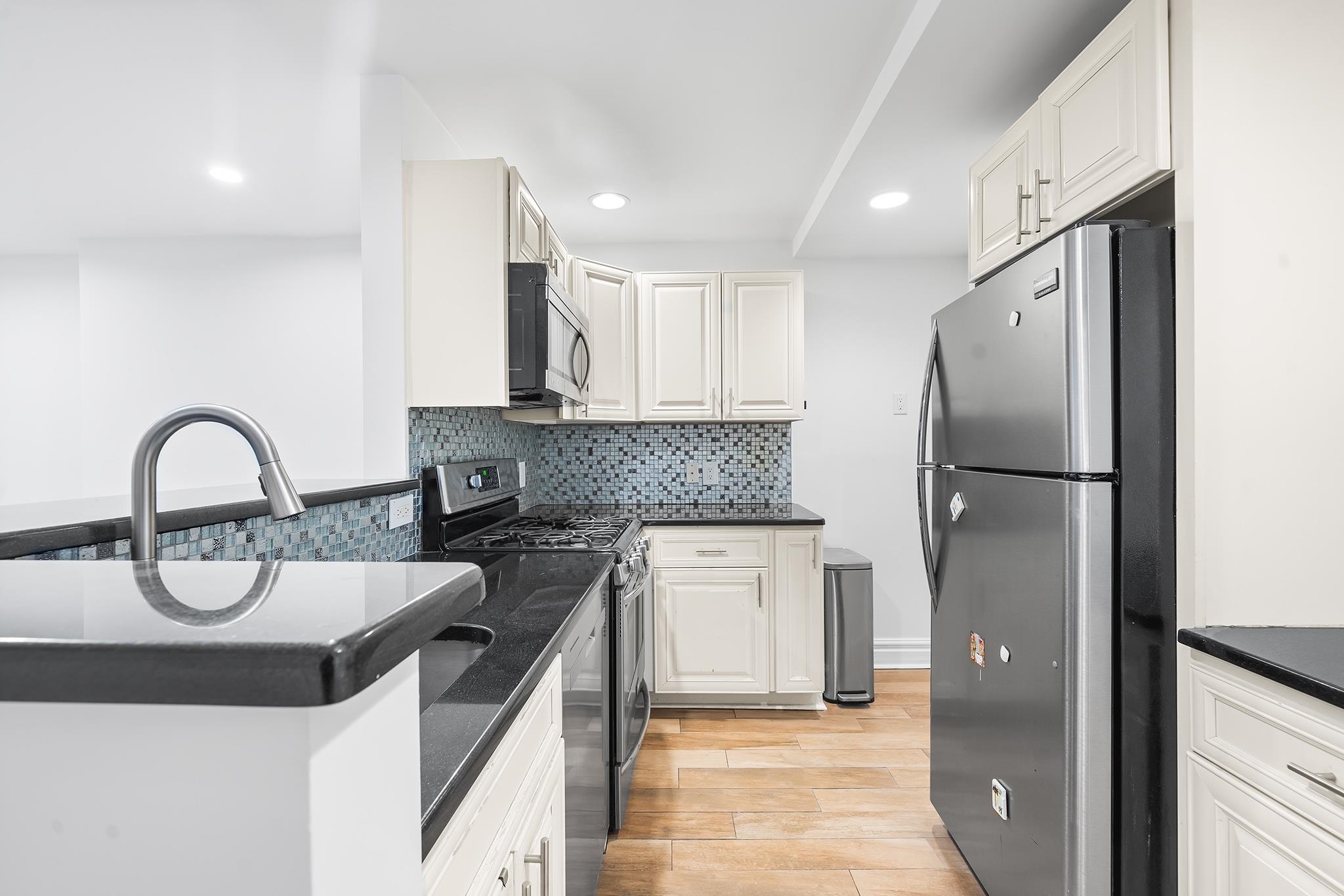 827 Garden St #1, Hoboken, New Jersey image 8