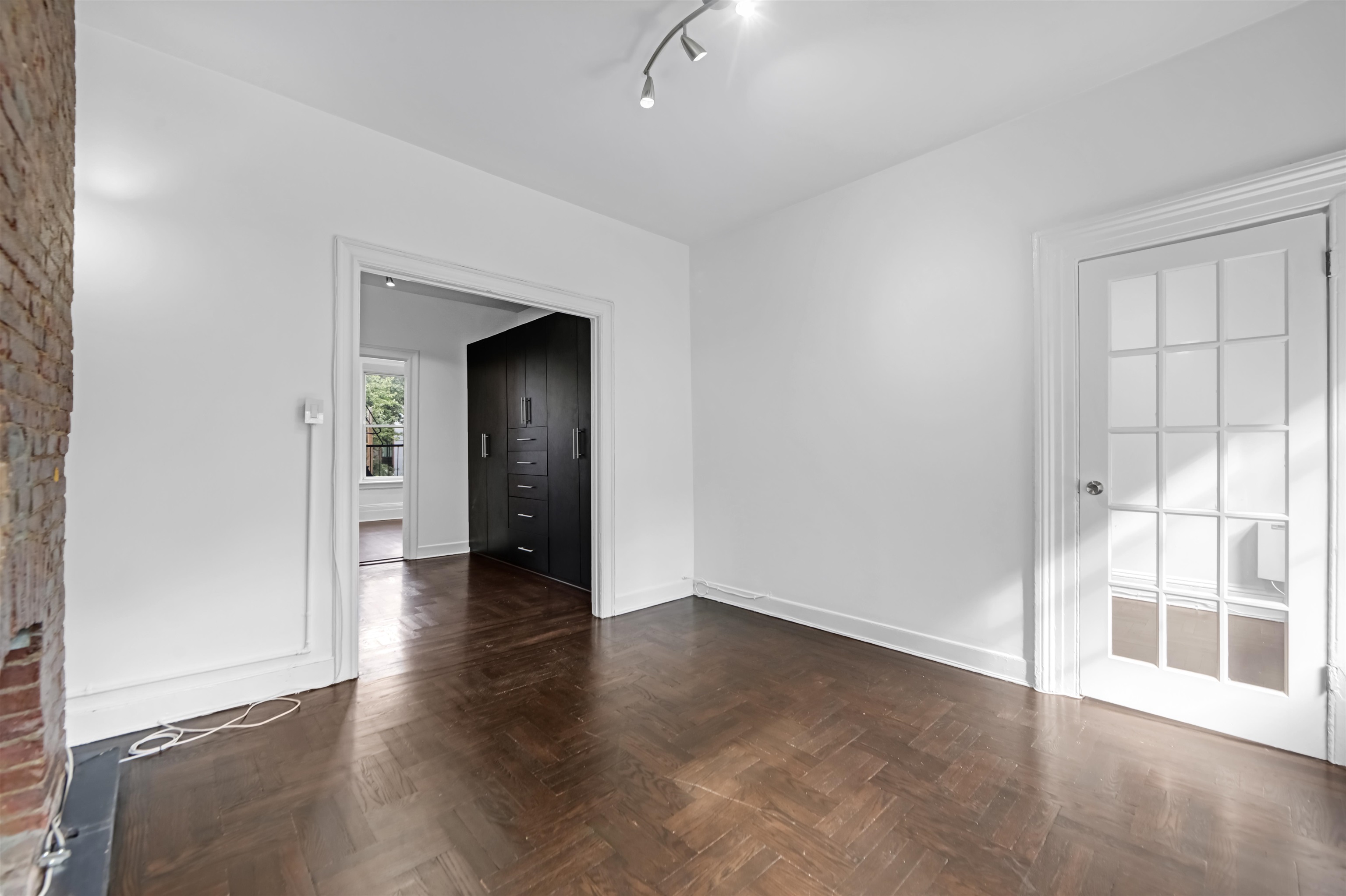 258 9th St #3, Hoboken, New Jersey image 13