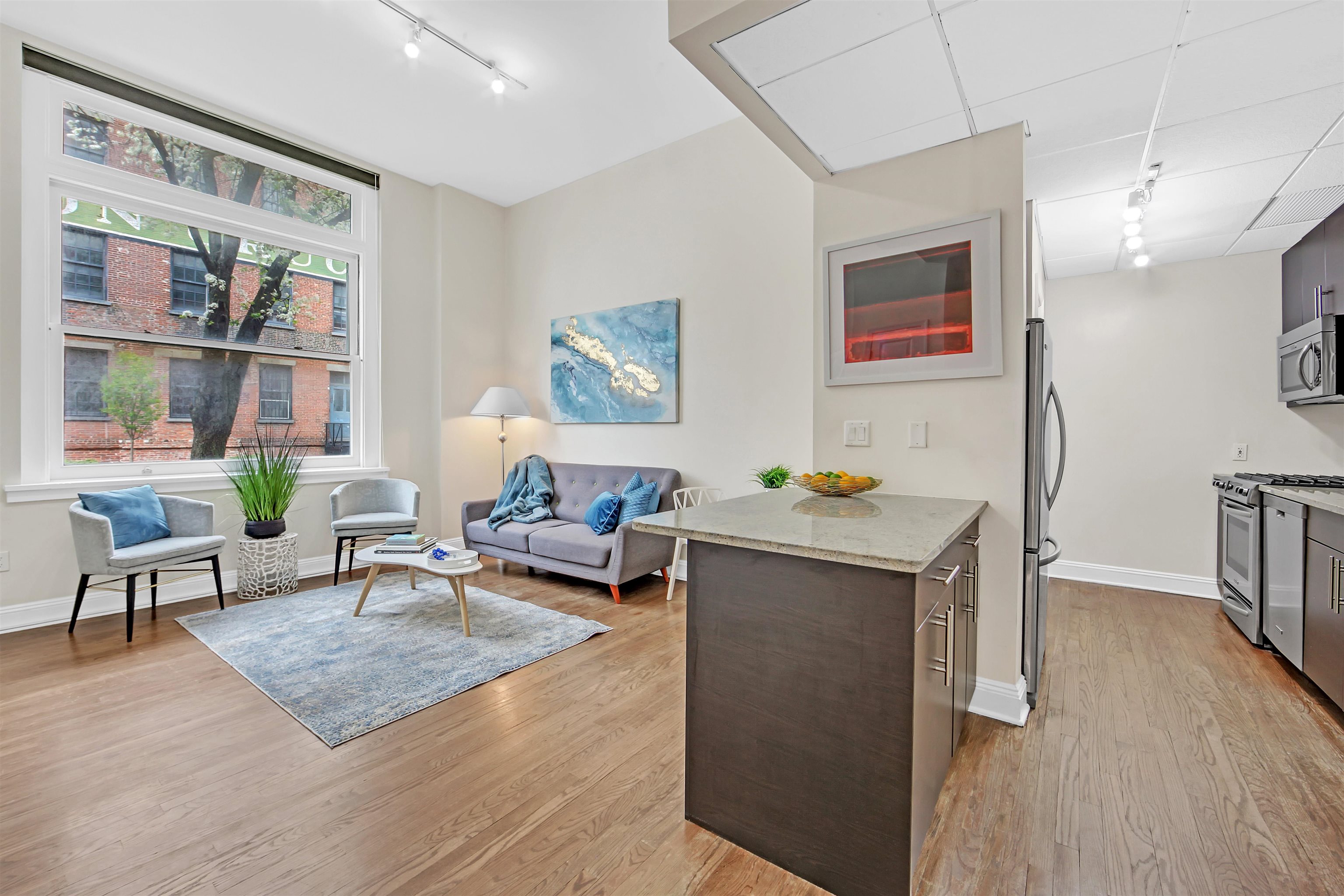 167 Wayne St #105, Jersey City, New Jersey image 2