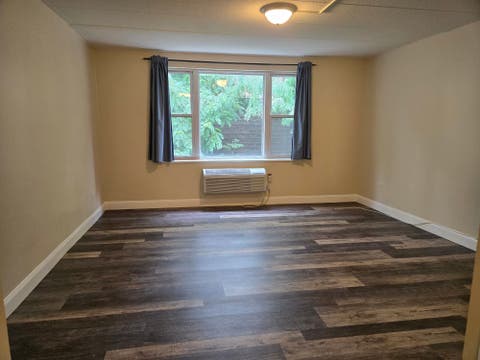 Apartment For Rent - 685 Prospect Ave #2B<br/> Bergen County, Fairview, NJ 07022