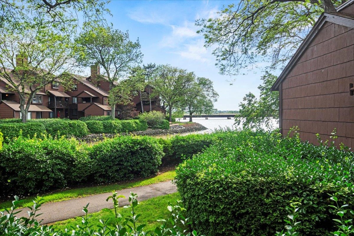 178 Sandcastle Key, Secaucus, New Jersey image 4