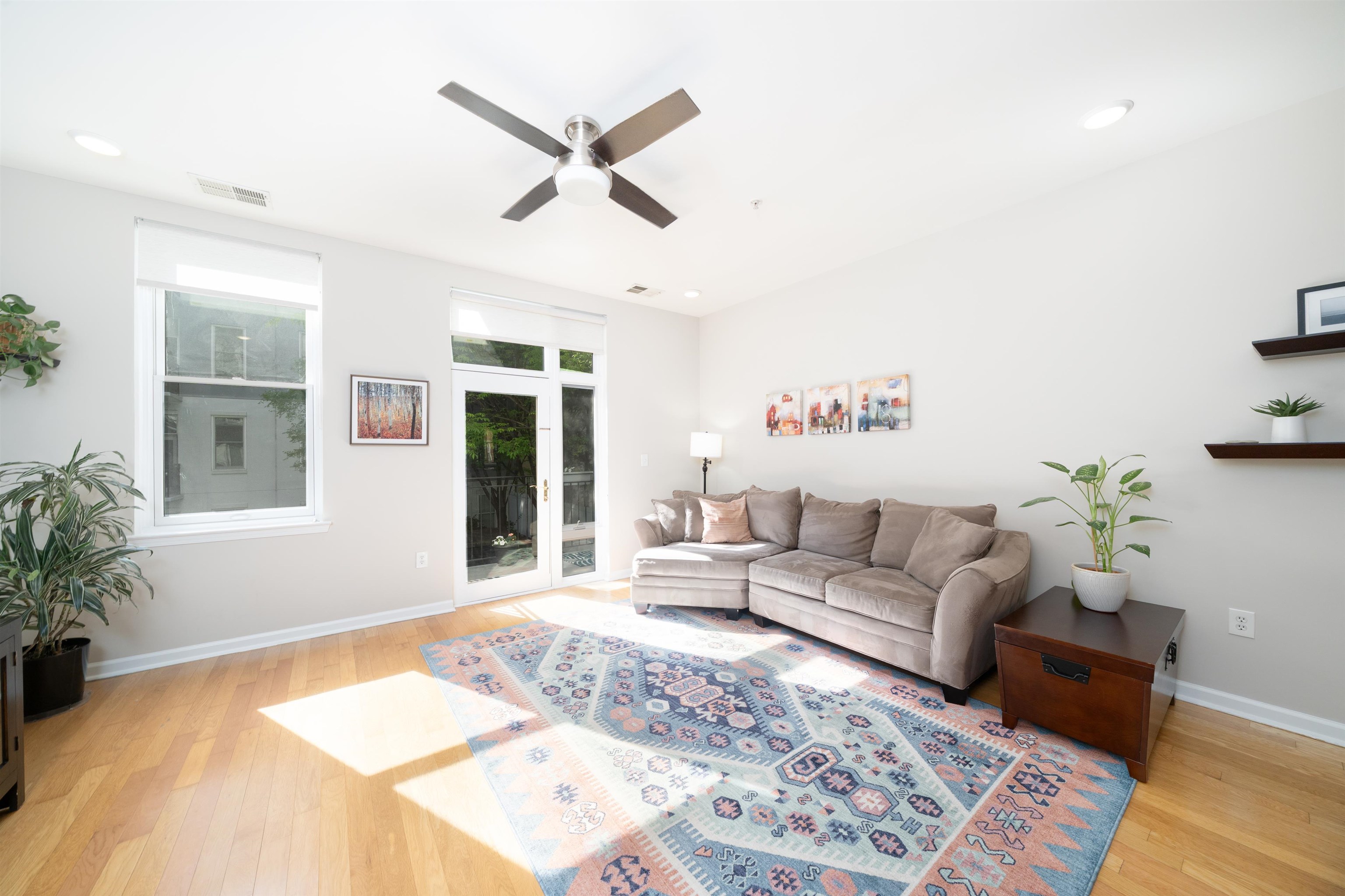 1100 Adams St #303, Hoboken, New Jersey image 2