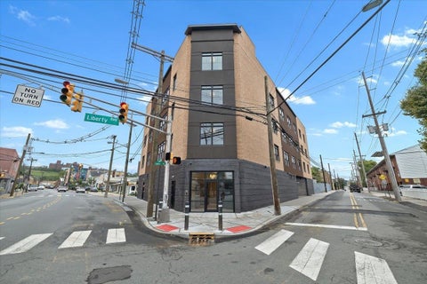 Apartment For Rent - 4237 Bergen Turnpike #4B<br/> North Bergen, NJ 07047
