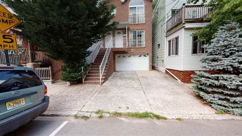 MLS: 250006712