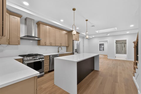 Homes For Rent - 188 Webster Ave #2<br/> Hudson County, Jersey City, NJ 07307